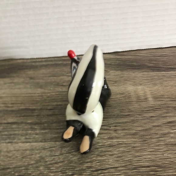Vtg Japan Anthropomorphic Skunk Figurine - Picture 4 of 11